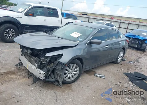 2018 Nissan Altima 2.5 S z USA, uszkodzony, nr VIN 1N4AL3AP9JC108616